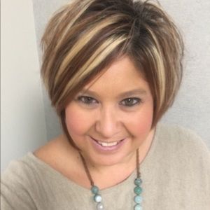 Meet your Posher, Deana